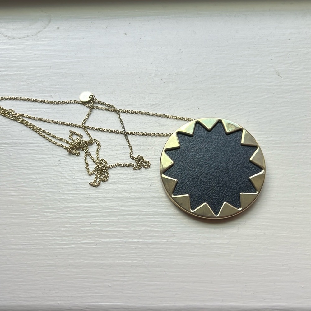 House of Harlow Large Black Sunburst Necklace